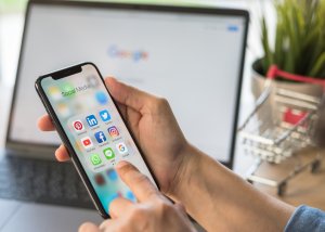 シニア層に響くUXデザインとランディングページ設計｜CVRを高める7つの実践ポイント
