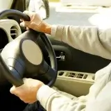 シニアの生活を支える移動手段は？｜シニアが抱える移動の問題点や免許返納後の移動手段について解説