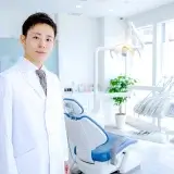 シニアの歯科ケアを支えるために：現在の課題と求められるサポートについて