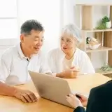 シニアの終活と葬儀への意識変化を踏まえたマーケティング戦略のポイント